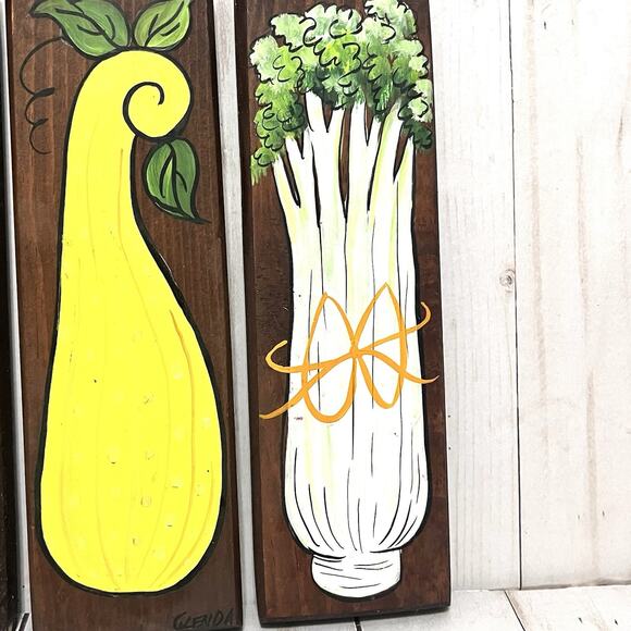 Folk Art Rustic Farmhouse Kitchen Vibrant Vegetables 3 Panel Wood Paintings Set - Picture 4 of 9
